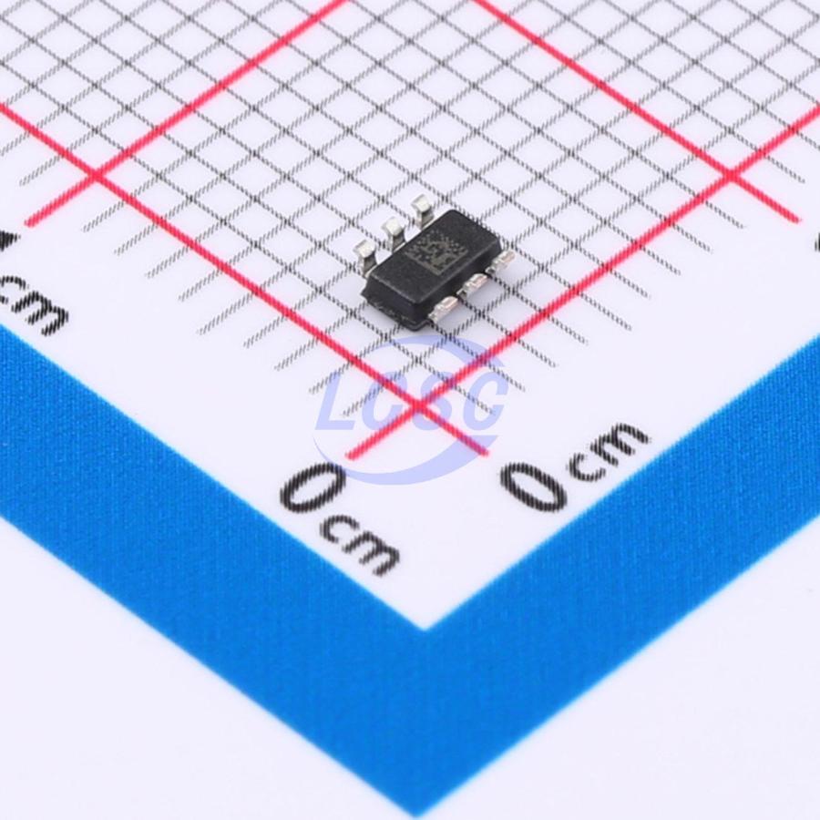 Microchip Tech PIC10F320T-I/OT - Image 2